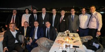 Kurti për mërgatën në Stamboll: Ajo është përfaqësimi i shtetit dhe popullit tonë në Turqi