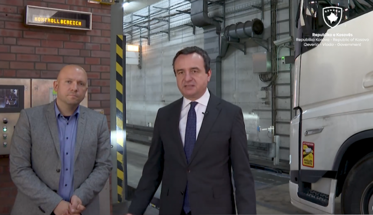 Kurti: Po shohim në çfarë kushte qeveria gjermane mund të na pajisë me skaner me rreze X për kufi