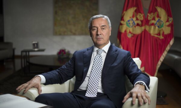 Vukoviq: Kam informacione të besueshme se po bëhen përgatitje për kandidaturën e Gjukanoviqit si zv.sekretar i përgjithshëm i NATO-s