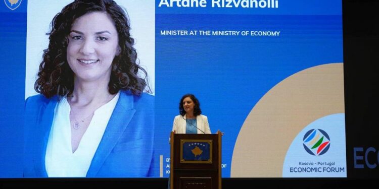 Rizvanolli në Forumin Ekonomik Kosovë-Portugali, prezanton projektet e mëdha energjetike të vendit