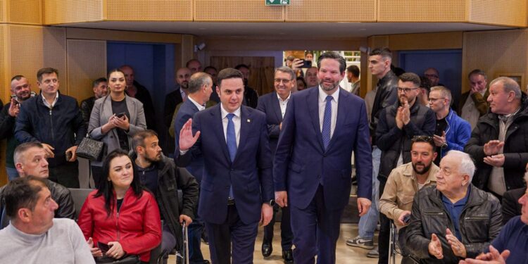 Abdixhiku: Derisa të tjerët angazhoheshin për ndarje të shqiptarëve në Maqedoni, LDK-ja u dha mbështetje miqve evropianë