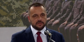 Diplomimi i kadetëve të FSK-së, Maqedonci: S’është e lehtë pesha e uniformës që bartni