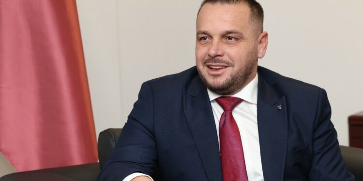 Maqedonci: Të gjithë besimtarëve myslimanë u uroj festën e Kurban Bajramit, festën e sakrificës