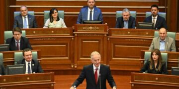 Haxhiu: Tony Blair vendosi themelin e një miqësie të pathyer