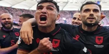 Në prag të Shqipëri- Spanjë, BBC: Kuqezinjtë gati për të bërë historinë