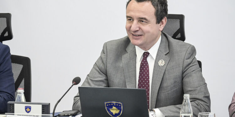 Kurti: Sakrifica e Pavarësia ia vlejti, sot shteti është më i zhvilluar se kurdoherë më parë