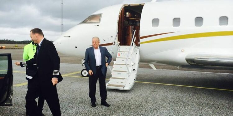 Pacolli thotë se aeroplani i tij u la në ajër për 37 minuta, kërkon llogari nga përgjegjësit
