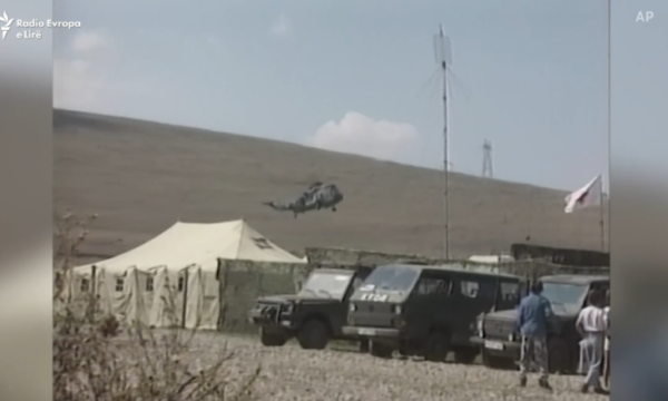 ‘99: Si i menaxhoi Perëndimi rusët në Aeroportin e Prishtinës?