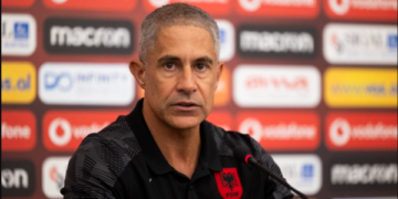 Sylvinho merr një ofertë nga një klub portugez
