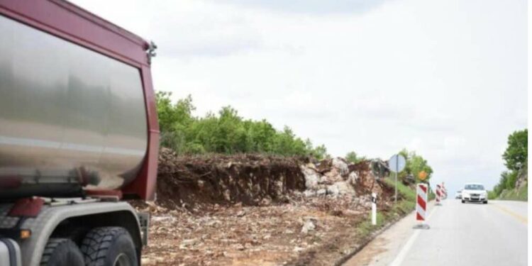 Shpallet tenderi 45 milionësh për zgjerimin e rrugës Prishtinë-Pejë, segmenti Dollc-Zahaq