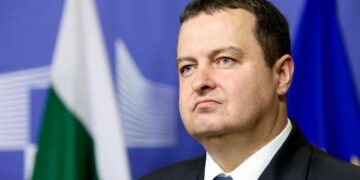 Daçiq: Dikush me marrëveshje ia solli Faton Hajrizit pasaportën në Kosovë