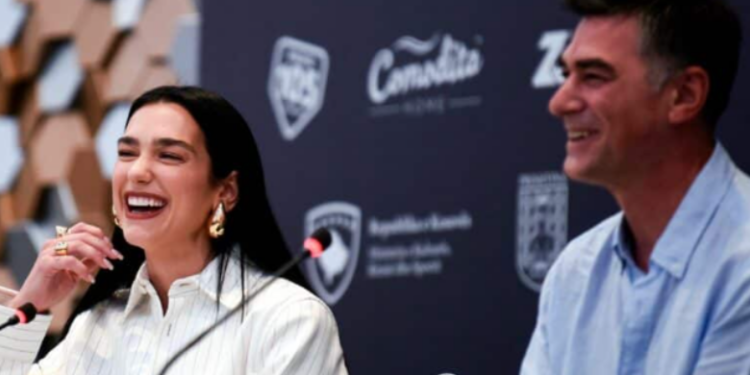 Dua Lipa për festivalin Sunny Hill: Ka qenë ëndërr ta realizoj me familjen time në qytetin tim