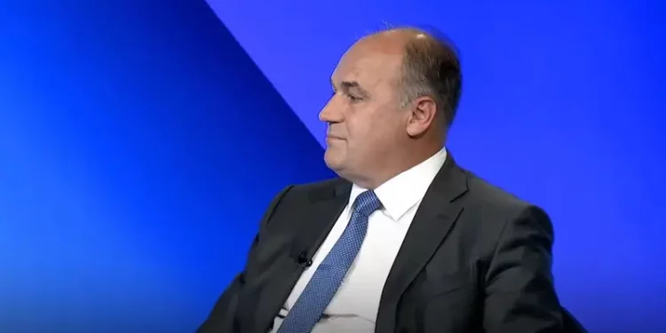 Hoxhaj: Plani i sekuencimit për zbatimin e marrëveshjes është i dëmshëm
