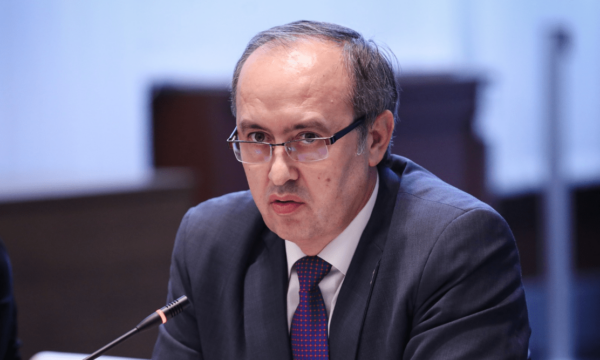Hoti për Qeverinë Kurti: Mashtrues nga i pari deri te i fundit