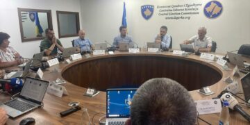 KQZ-ja regjistron një parti politike dhe pezullon një tjetër