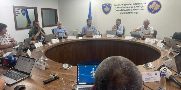 KQZ-ja regjistron një parti politike dhe pezullon një tjetër