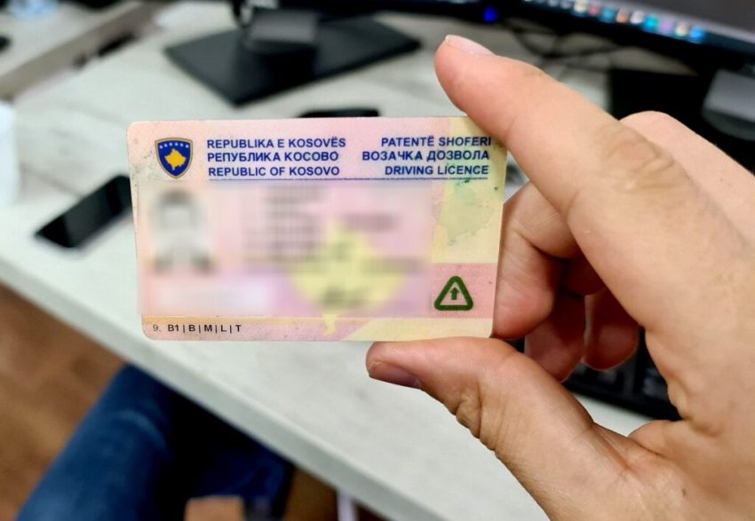 Mbi 2,800 Kërkesa për Konvertimin e Patentë-Shoferëve Ilegal në Kosovë dorëzohen deri më tani