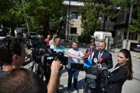 PDK dorëzon në Gjykatën Kushtetuese ligjet për KPM, KPK dhe Zyrtarët Publik