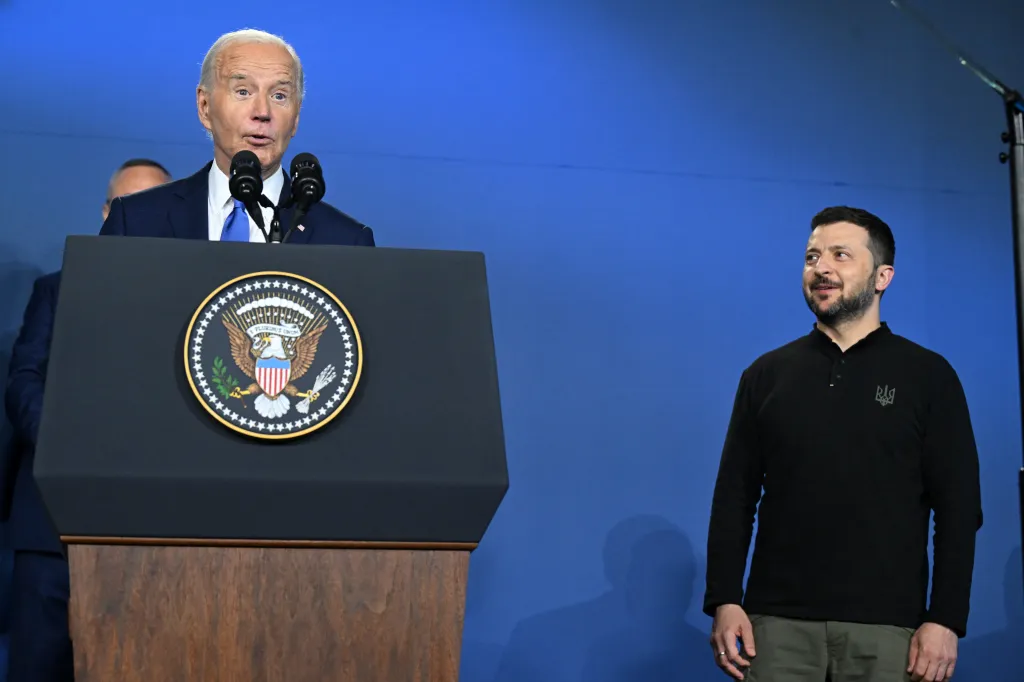 Pas gafës në samit, Biden e paraqet veten si mbrojtës të NATO-s dhe Ukrainës