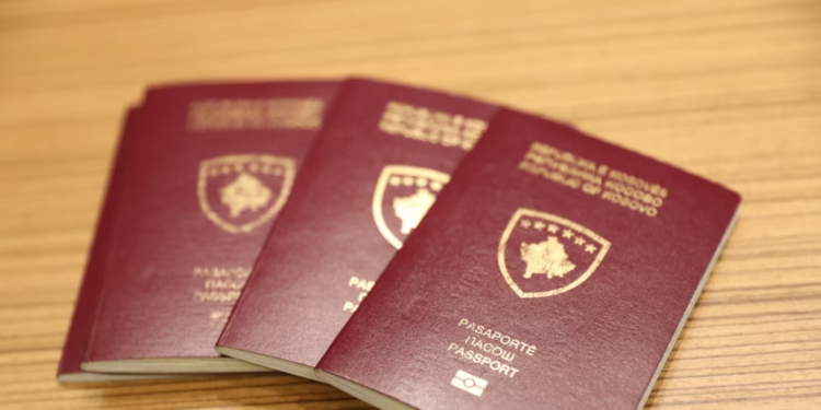 Pasaportat më të fuqishme në botë për vitin 2024, ku renditen Shqipëria dhe Kosova
