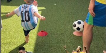 Fenomeni nga Prishtina, njihuni me futbollistin dy vjeçar më i miri në botë (VIDEO)