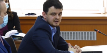 Boletini e quan të papranueshëm publikimin e lajmit kontravers në RTK, tregon nëse po e shqyrton dorëheqjen