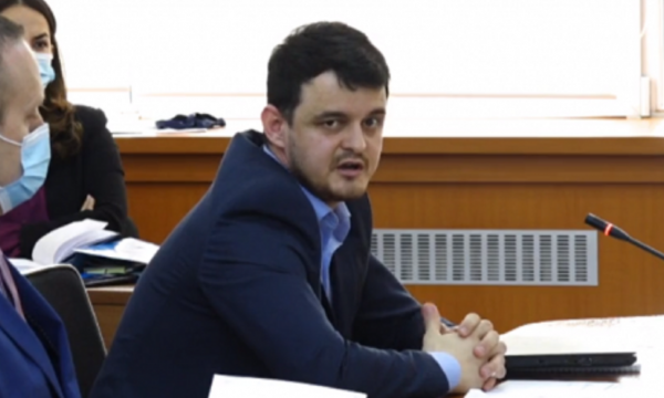 Boletini e quan të papranueshëm publikimin e lajmit kontravers në RTK, tregon nëse po e shqyrton dorëheqjen