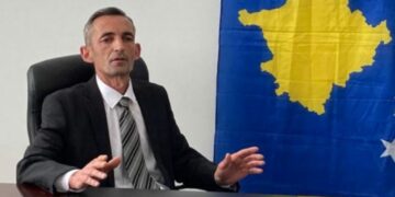 Peci thotë se ndihet i rrezikuar dhe Policia ka refuzuar kërkesën e tij për mbrojtje