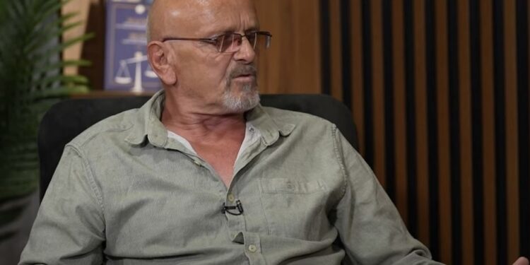 Këta janë 15-të UDBA’shët shqiptarë sipas ish-të burgosurit politik Hasan Zenelit