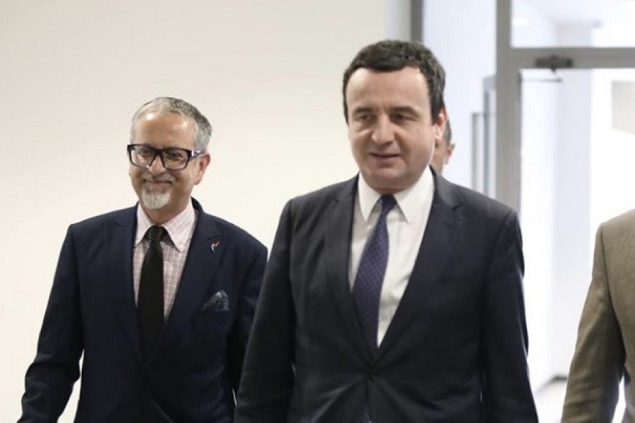 Kurti dhe Vitia përurojnë Klinikën e rinovuar të Urologjisë