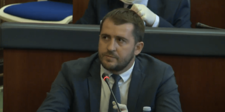 Lushtaku e sheh pozitiv largimin e Lajçakut: Ndërmjetësimin e tij e kemi kundërshtuar që nga filllimi si parti politike