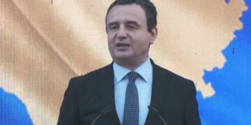 Kurti: Rruga drejt Parisit nuk është e lehtë, çdo fitore e juaja është e të gjithë neve