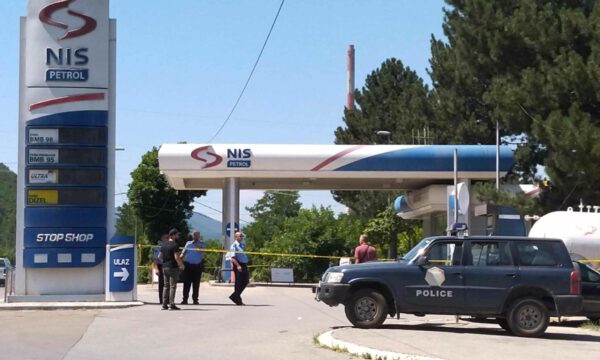 Mbyllja e tri pompave në Veri, MINT tregon emrat e tre biznesmenëve që ligjërisht ishin pronarë të tyre