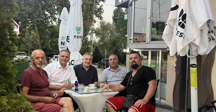 Bajqinovci i VV-së: …prej urës në veri hidheshin sportistët në nderë të policëve të rënë në detyrë