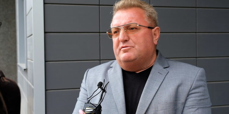 Berisha për rastin e Faton Hajrizit: Skenar dhe improvizim për degradim të UÇK-së