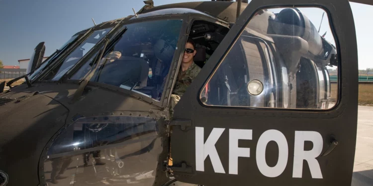 KFOR konfirmon, ushtarët e aviacionit amerikan kryen stërvitje me gjuajtje ajrore në Babaj