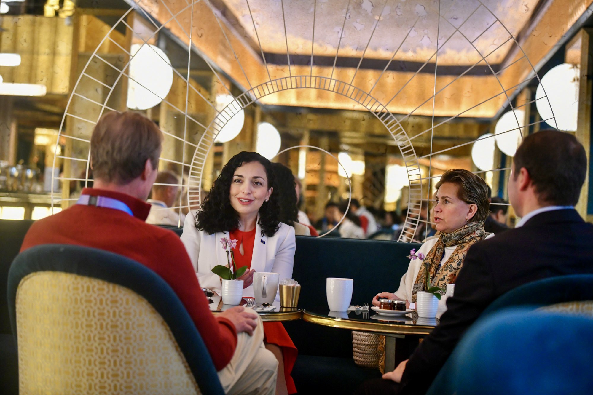 Osmani takon Lartësitë e Tyre Mbretërore të Luksemburgut