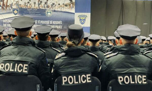 Policia shpall konkurs për të gjitha minoritet – vendi i punës në veri