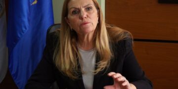 Kadrijaj: Në qeverinë Kurti ambasadorët janë përfaqësues të partive politike, s’kanë lidhje me diplomaci