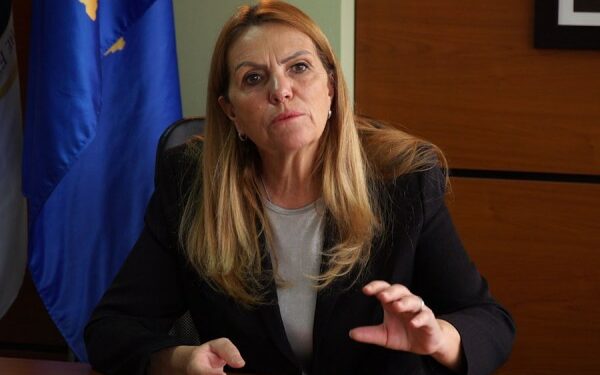 Kadrijaj: Në qeverinë Kurti ambasadorët janë përfaqësues të partive politike, s’kanë lidhje me diplomaci