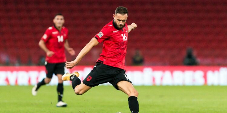 Cikalleshi pensionohet nga Kombëtarja