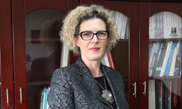 Ahmetaj për hapjen e Urës së Ibrit: Kurti duhet të dëgjojë Amerikën