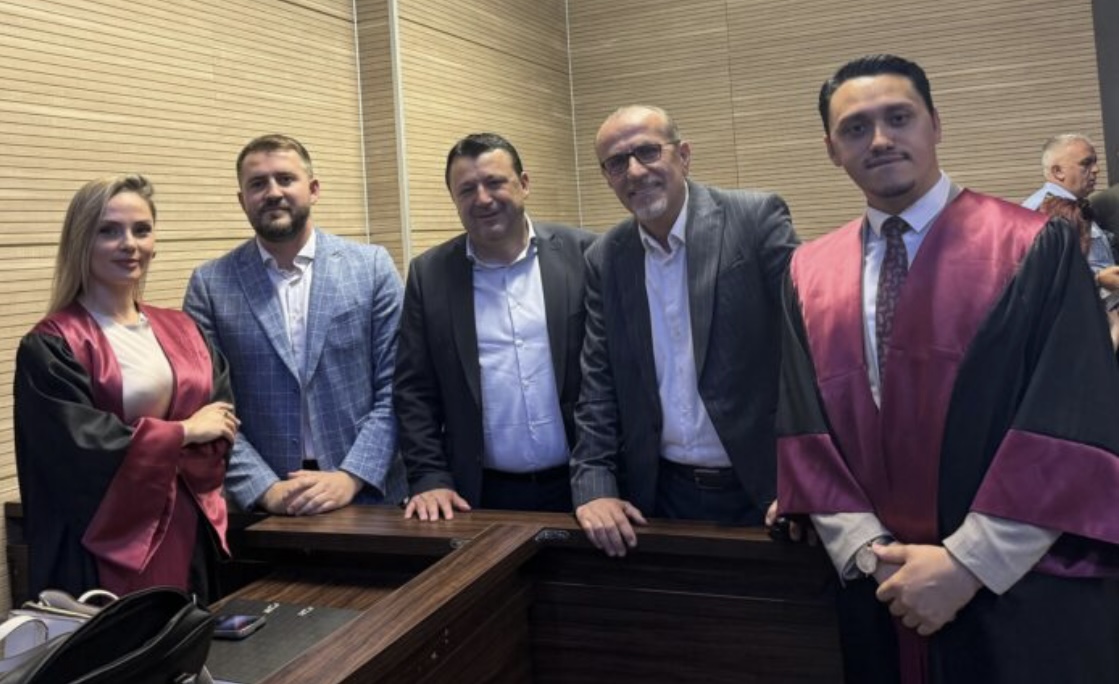 PDK-ja dhe VV-ja merren vesh në gjykatë për përleshjen fizike në Kuvend