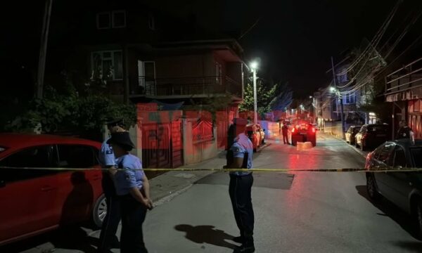 Vendi ku ndodhi vr’asja “mbushet” me policë, pamje nga “Kodra e Trimave”
