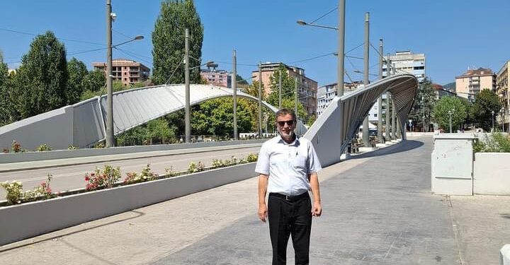 Krasniqi shkon te Ura e Ibrit: Ata që e paraqesin si sukses e si trimëri kalimin në këtë urë, janë frikacakë dhe mashtrues