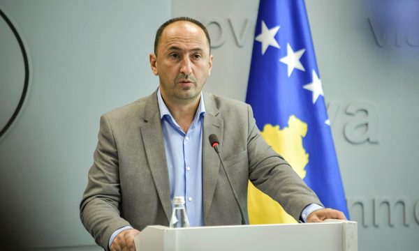 Shefi i Kabinetit të Aliut Konfirmon Financimin e Projektit ‘Mokna’ nga Ministria