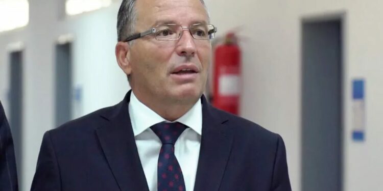 Bedri Hamza pas takimit në Washington: Ura e Ibrit duhet të hapet, por jo duke rrënuar  të gjitha urat e tjera