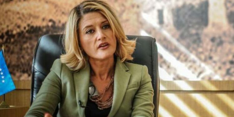 Ndërtimi i Gjykatës Themelore në Gjakovë, Kusari Lila: Parcelën e ndava unë sa isha kryetare
