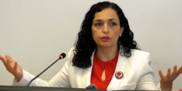 “Turpërim për shqiptarët”, Incidenti në aeroportin e Shkupit me presidenten Osmani përplas partitë politike në RMV