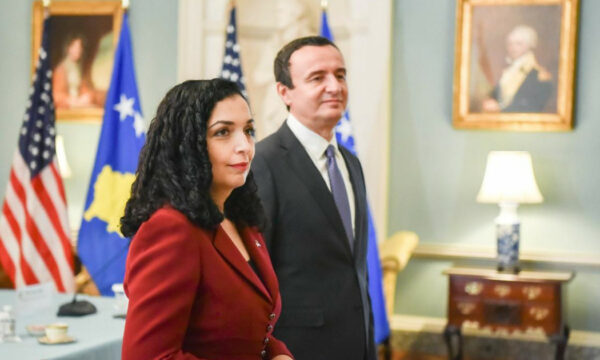 Qytetarët të shqetësuar për prishjen e marrëdhënieve Kurti-Osmani